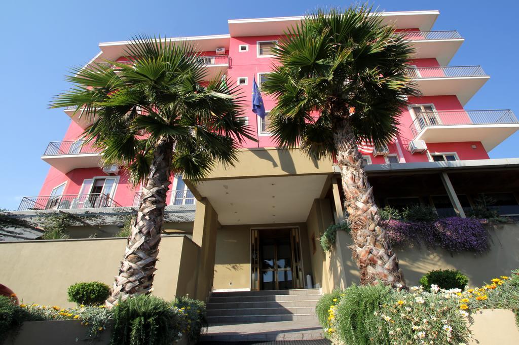 Hotel Carosello Pontecagnano Eksteriør bilde