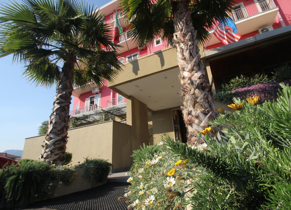 Hotel Carosello Pontecagnano Eksteriør bilde